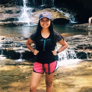 Meet your Posher, Sinai